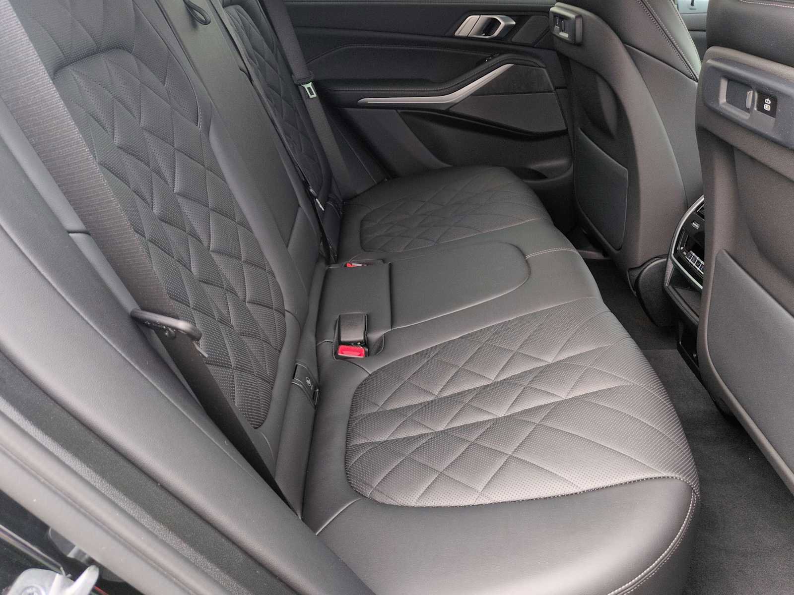 Certified 2023 BMW X5 xDrive40i w/ Premium Package image 21