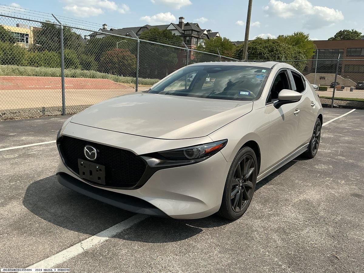 Used 2024 MAZDA MAZDA3 s FWD image 1