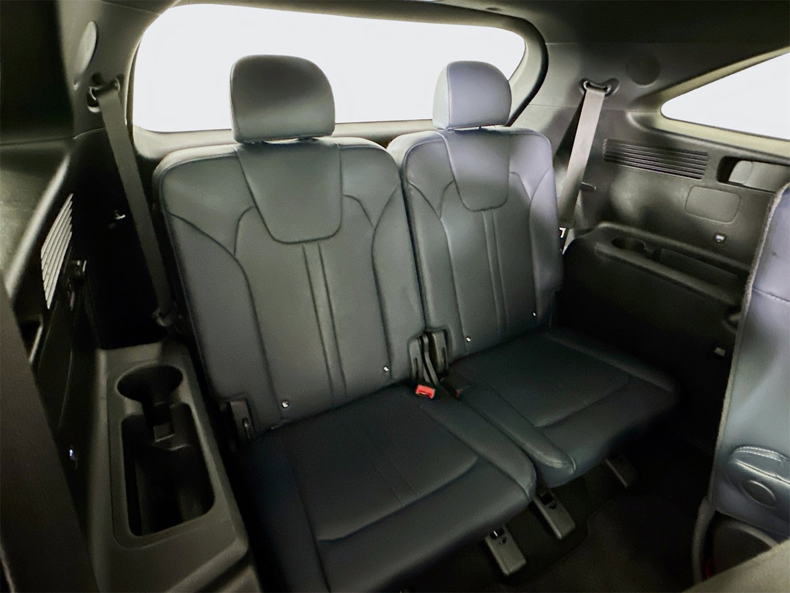 Used 2023 Kia Sorento SX Prestige image 29