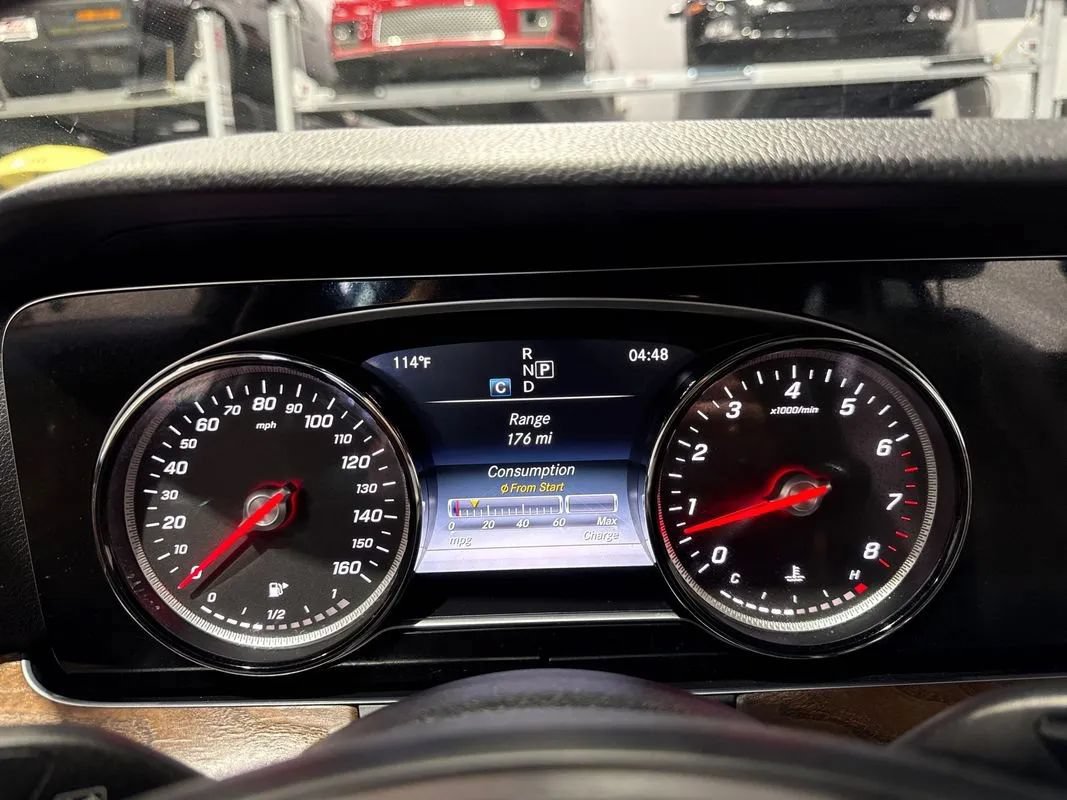 Used 2017 Mercedes-Benz E 400 4MATIC Wagon image 80