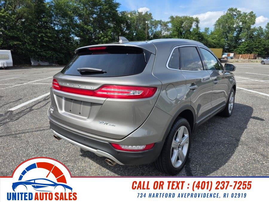 Used 2017 Lincoln MKC Premiere AWD/4WD image 5