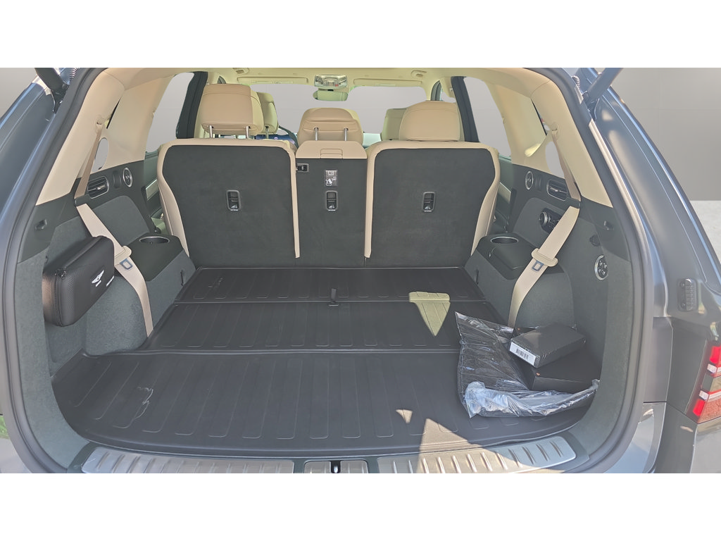 New 2027 Genesis GV80 2.5T Prestige AWD/4WD image 9
