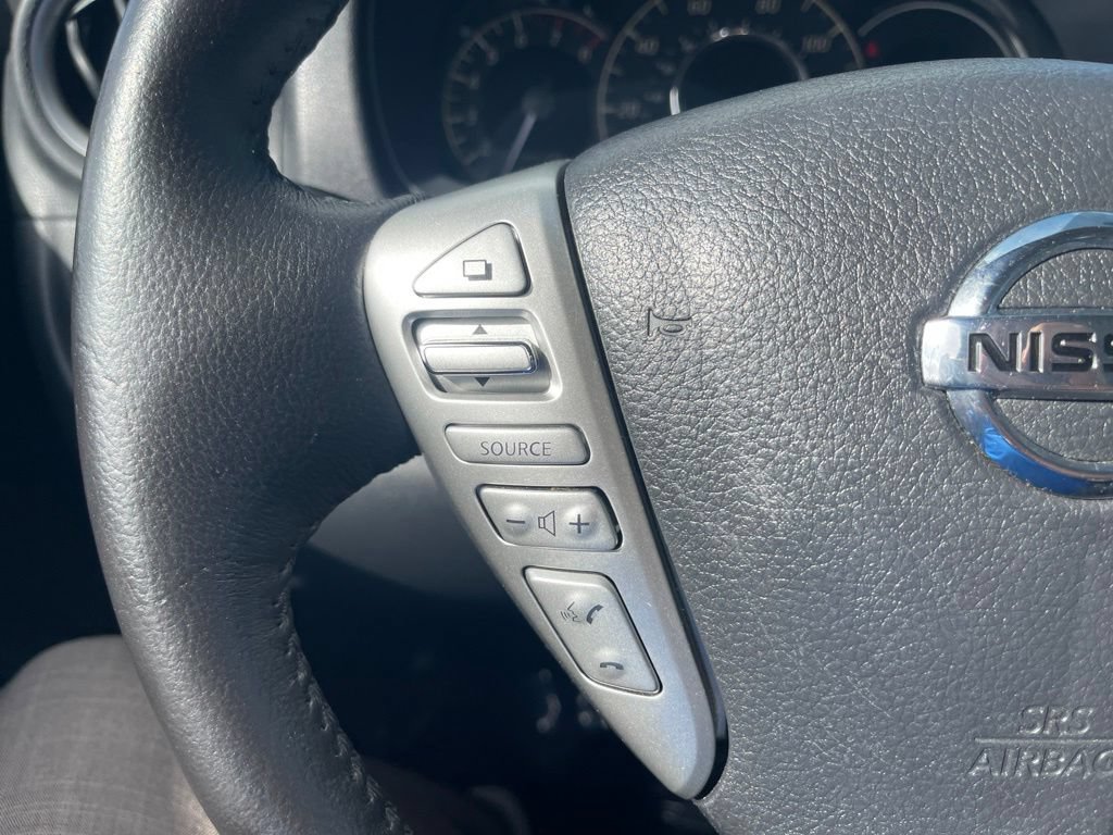 Used 2016 Nissan Versa Note SV FWD image 10