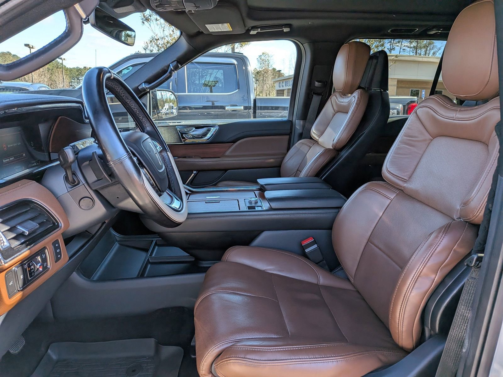 Certified 2022 Lincoln Navigator L Reserve image 24