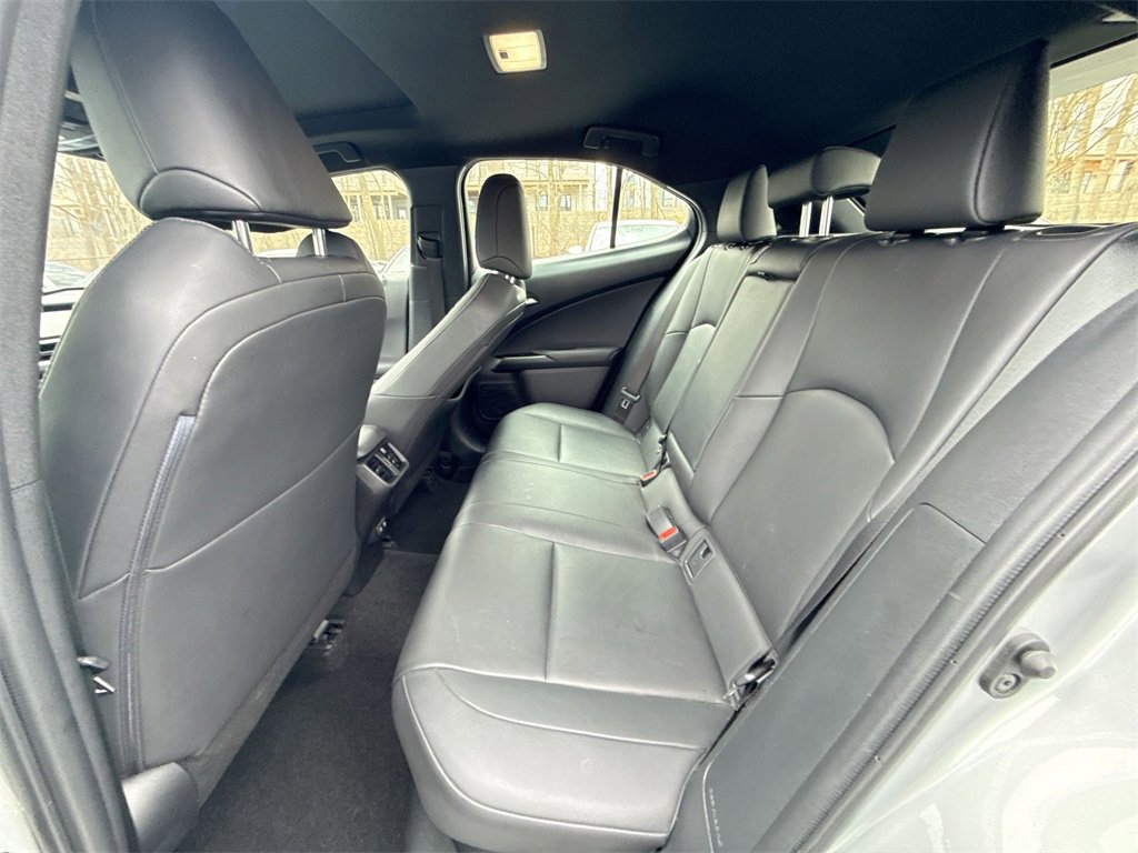 Used 2020 Lexus UX 250h 250h Base w/ Premium Package image 24