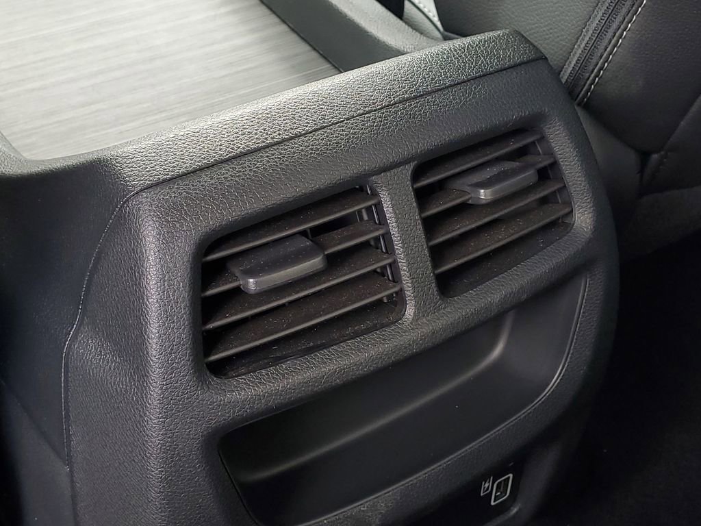 Used 2023 Honda Ridgeline RTL-E image 32