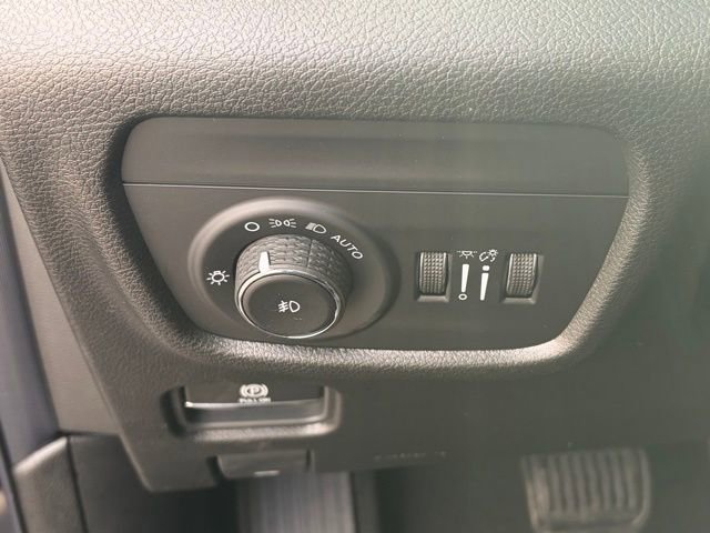 New 2025 Jeep Grand Cherokee L Limited image 28