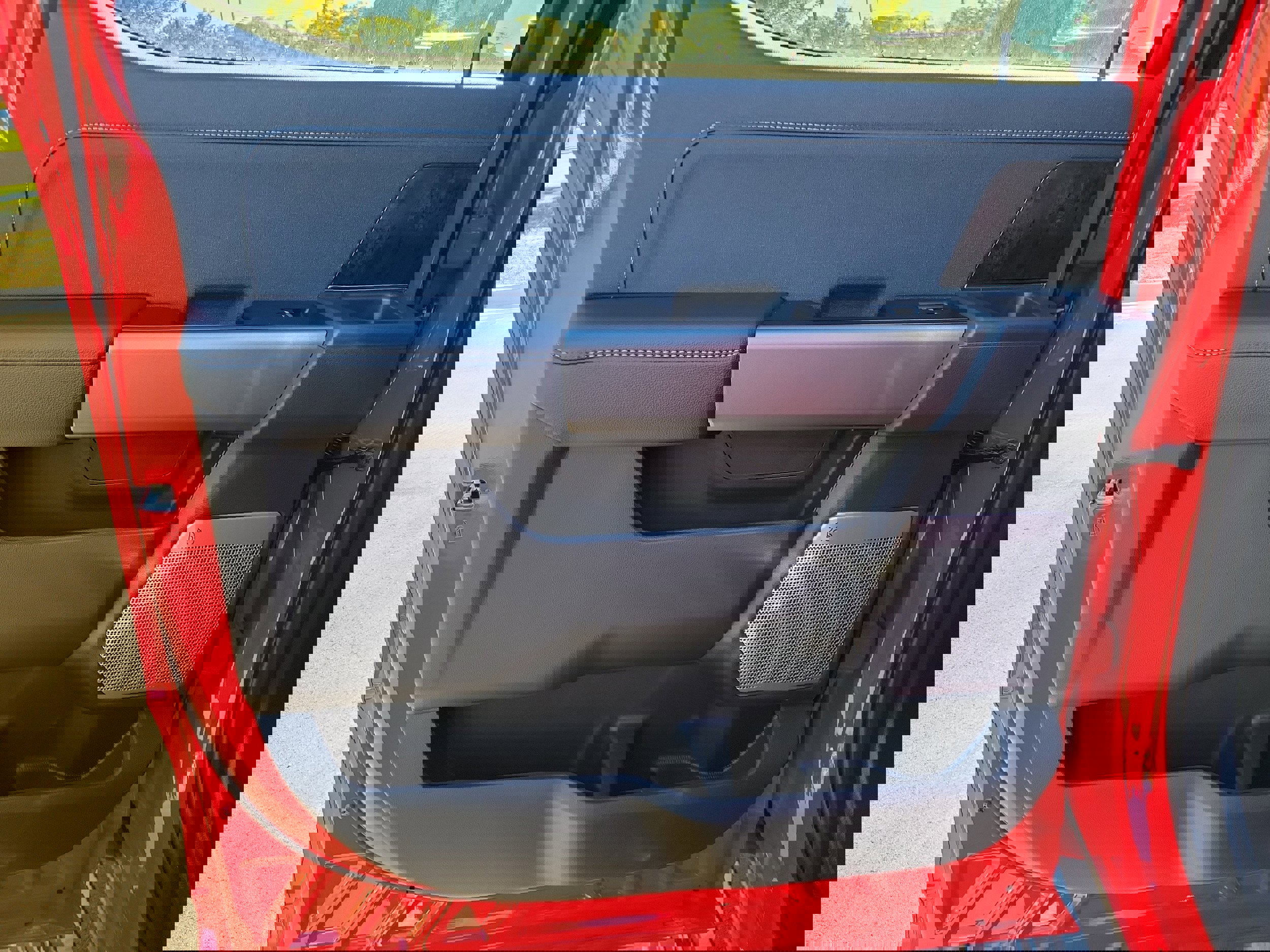 New 2026 Ford F250 Lariat w/ Black Appearance Package image 12