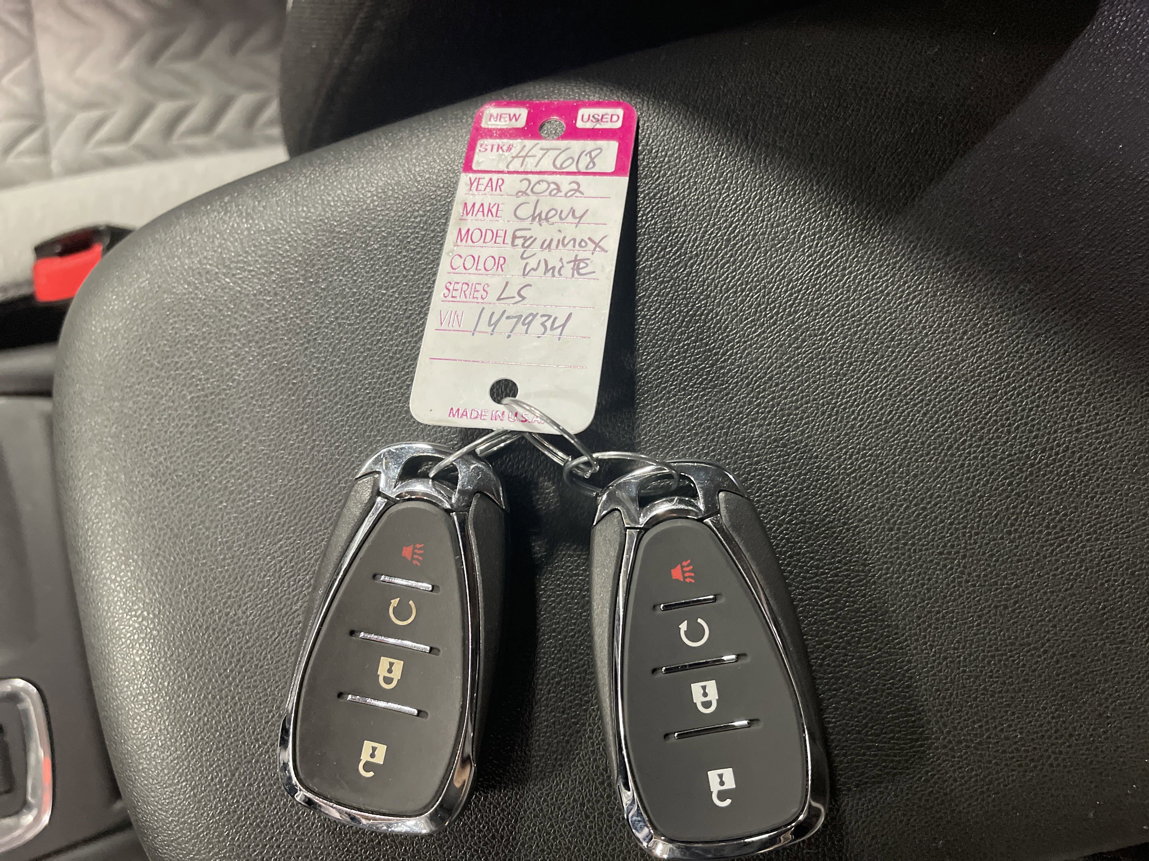 Used 2022 Chevrolet Equinox LS image 25