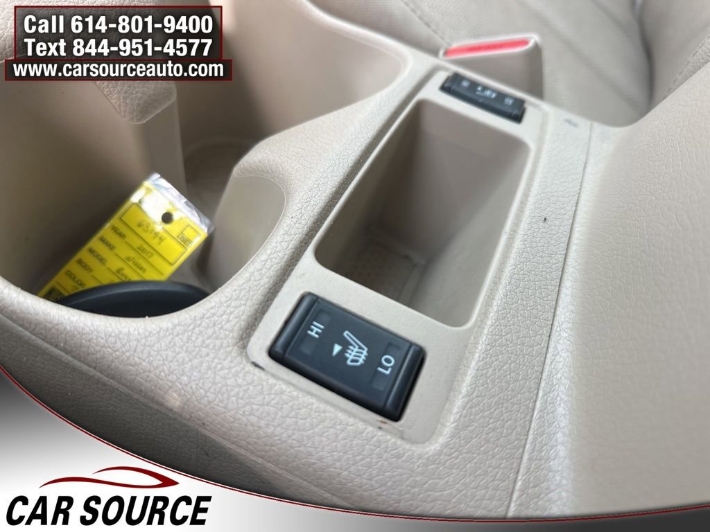 Used 2017 Nissan Rogue SL image 13