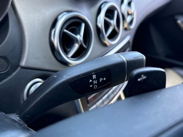 Used 2018 Mercedes-Benz GLA 250 4MATIC image 39