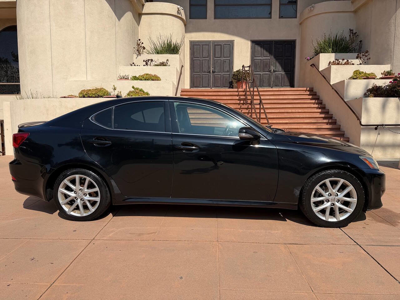 Used 2011 Lexus IS 250 image 3