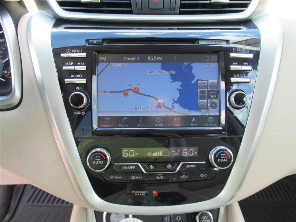 Used 2018 Nissan Murano SL w/ Moonroof Package image 26