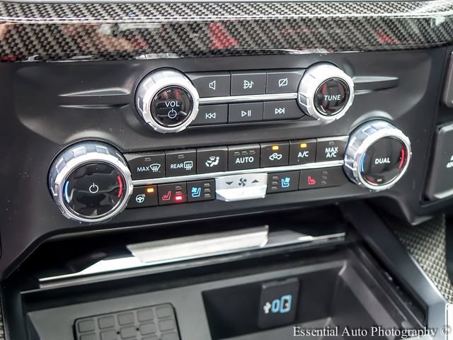 Used 2023 Ford F250 Lariat w/ Lariat Ultimate Package AWD/4WD image 23