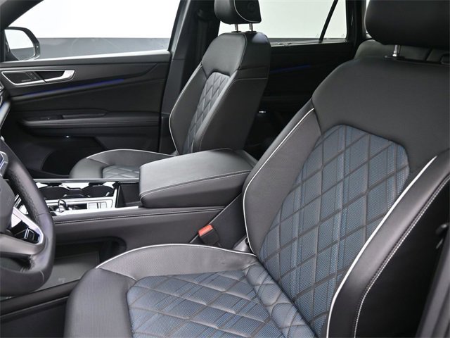 Certified 2024 Volkswagen Atlas Cross Sport SEL Premium R-Line image 19