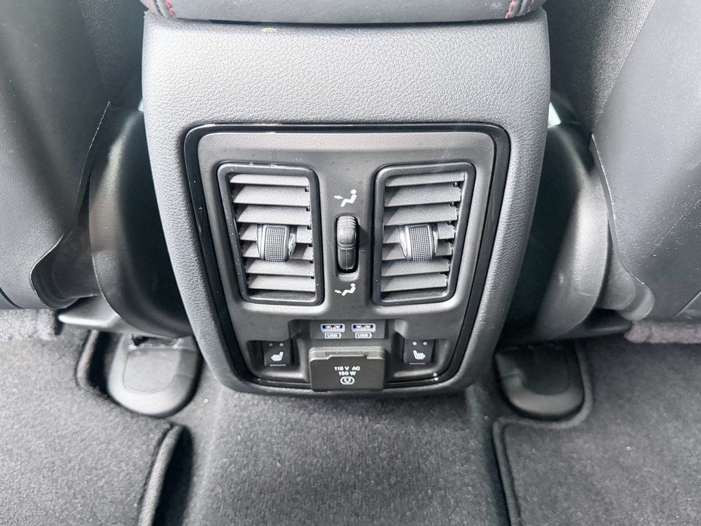 Used 2025 Dodge Durango R/T AWD/4WD image 31