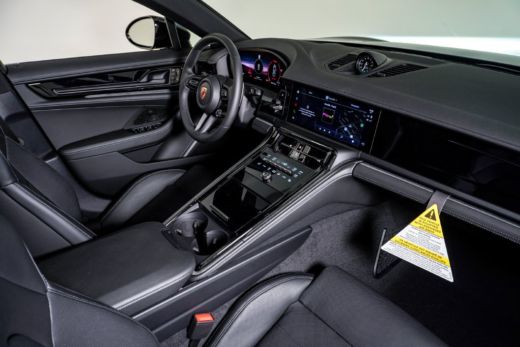 New 2026 Porsche Panamera 4 AWD/4WD image 13