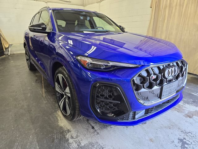 New 2026 Audi SQ5 Premium Plus AWD/4WD image 3