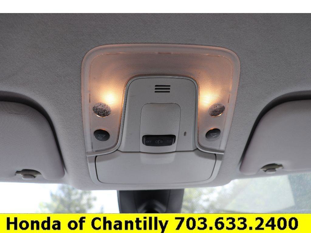 Used 2018 Toyota Prius One w/ Carpet Mat Package FWD image 29