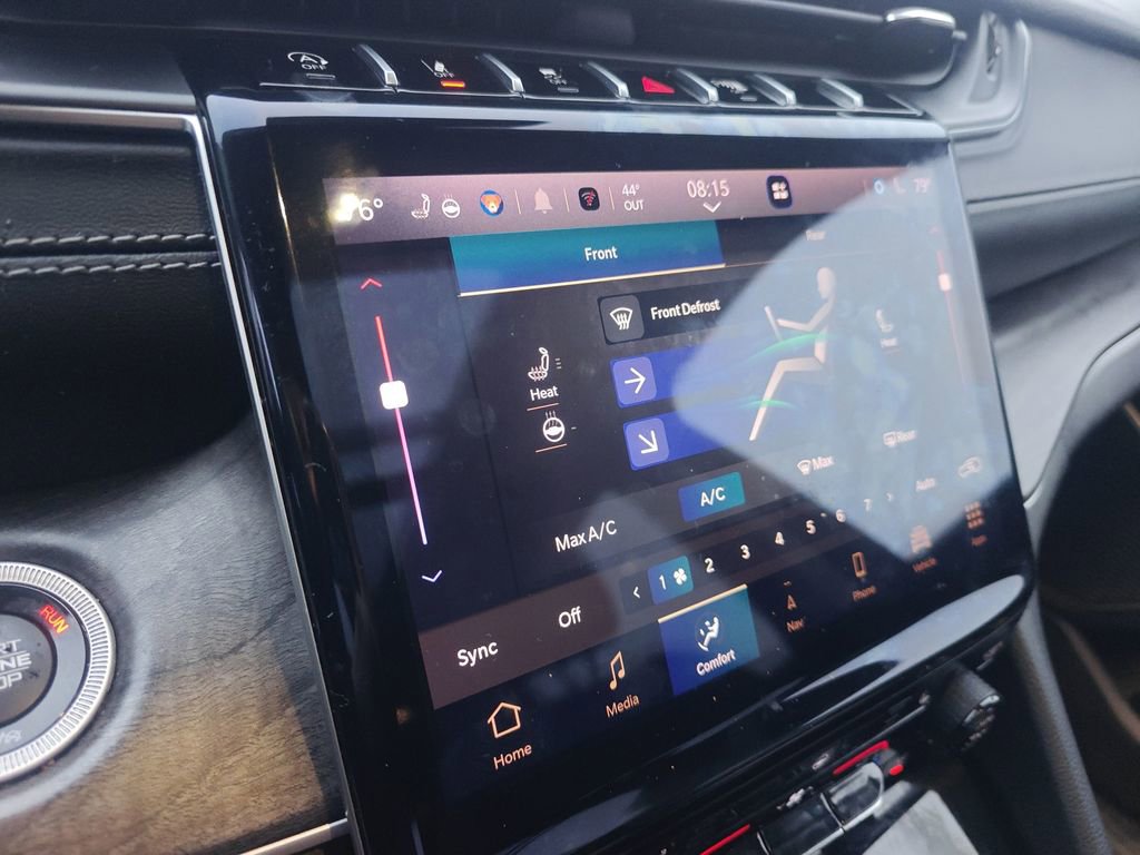 Used 2022 Jeep Grand Cherokee L Limited image 11