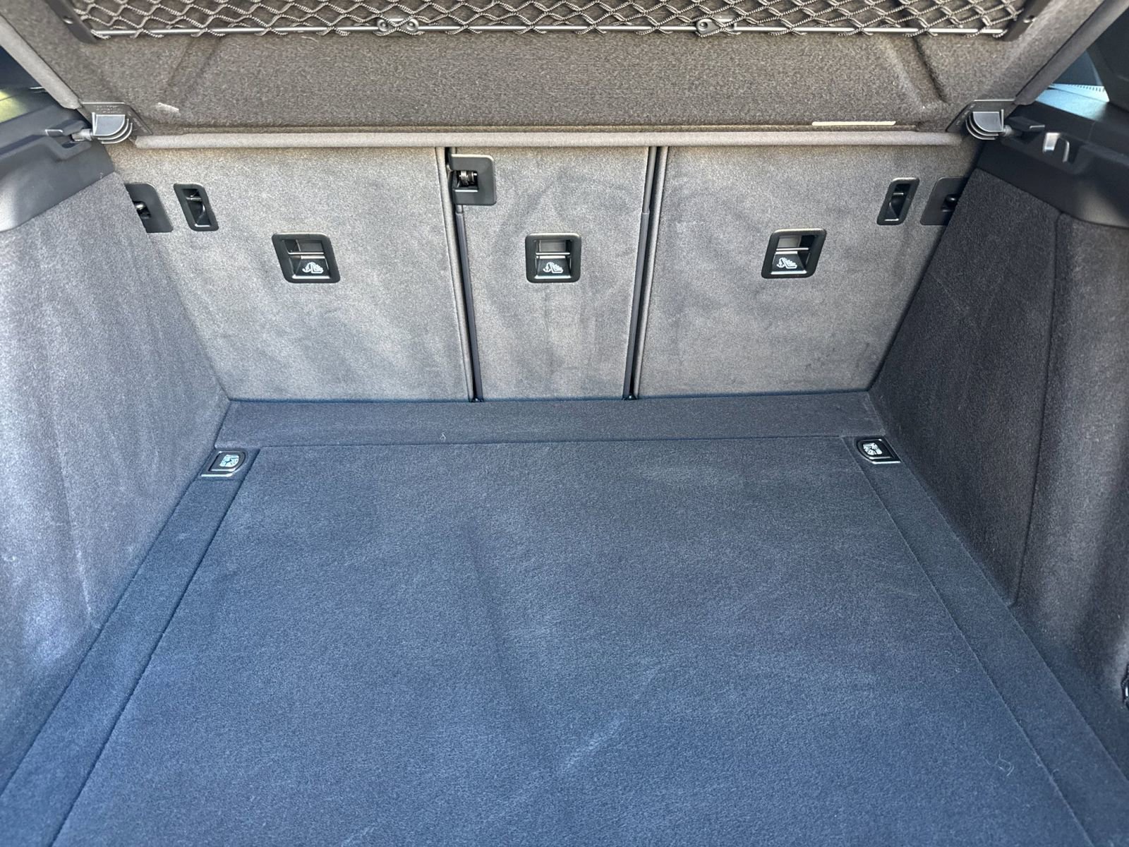 Certified 2020 Porsche Macan image 17