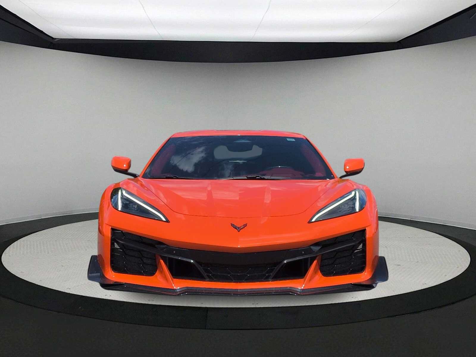 Used 2025 Chevrolet Corvette Z06 w/ Z07 Performance Package RWD image 3