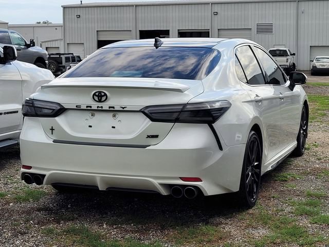 Used 2023 Toyota Camry XSE image 4