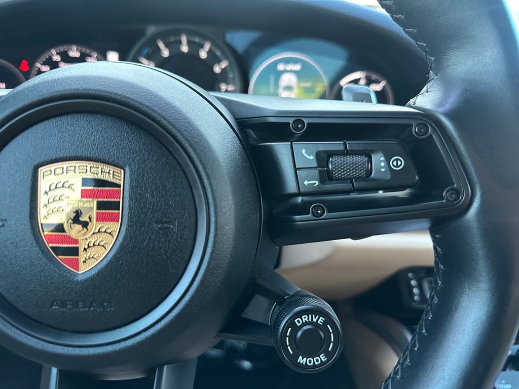 Used 2020 Porsche 911 Carrera 4S image 26