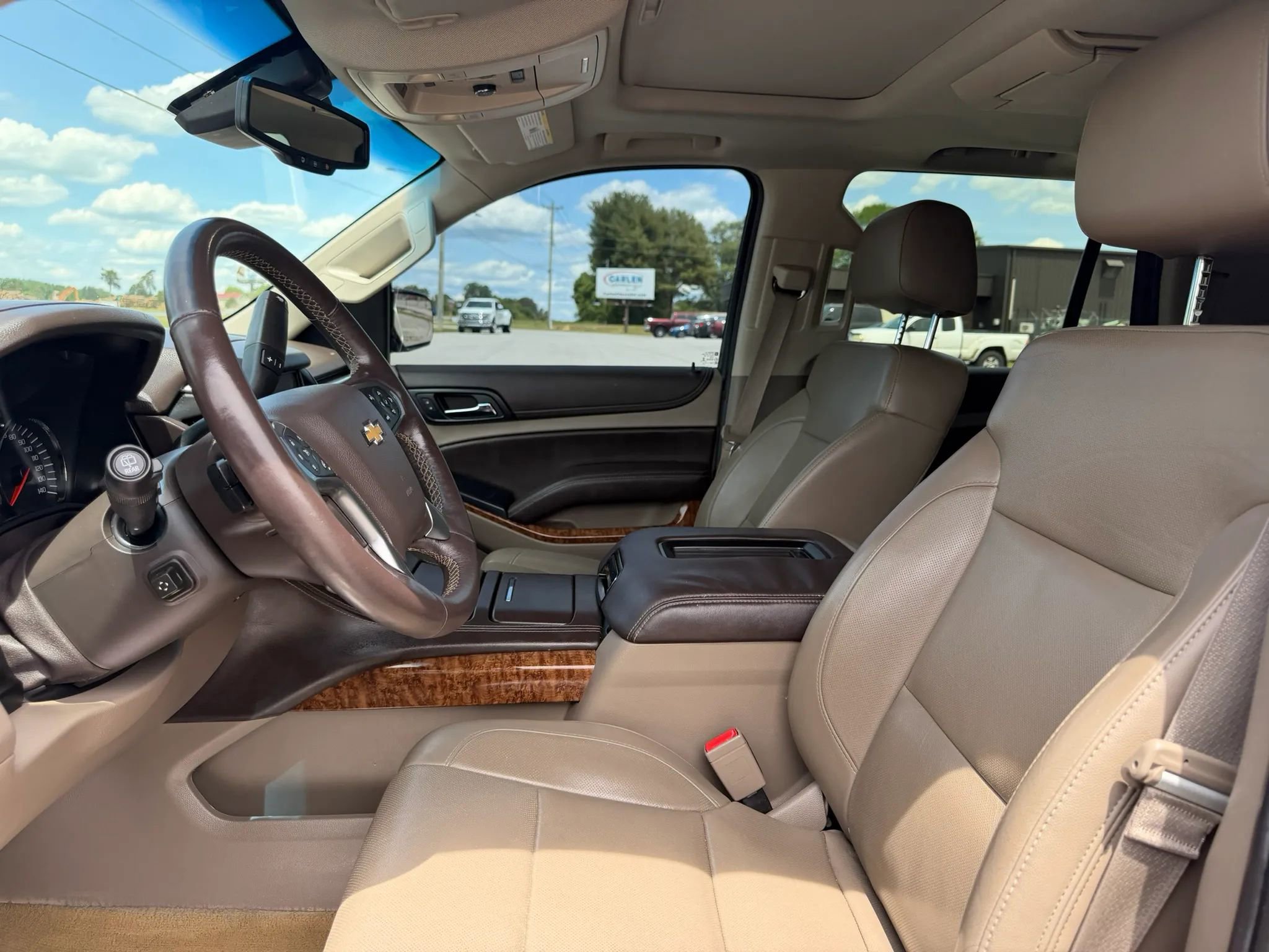 Used 2015 Chevrolet Tahoe LTZ AWD/4WD image 14