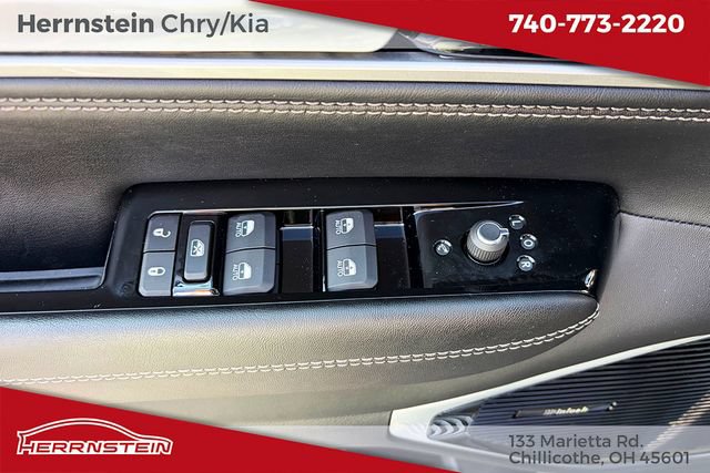 New 2026 Jeep Grand Wagoneer Limited AWD/4WD image 14