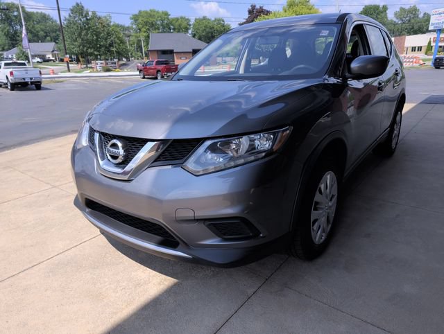 Used 2016 Nissan Rogue S AWD/4WD image 3