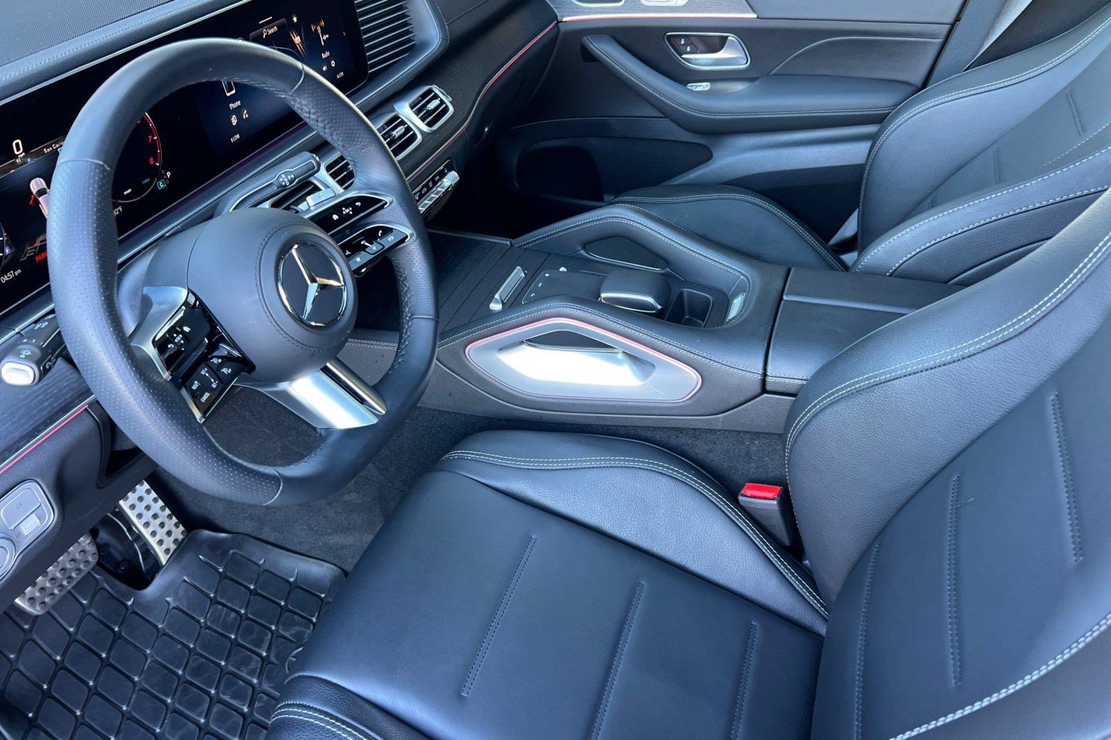 Certified 2026 Mercedes-Benz GLE 450 4MATIC Coupe image 4