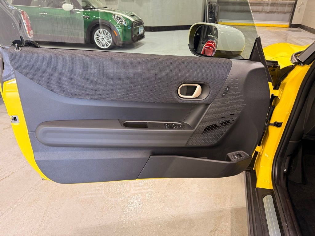 Used 2025 MINI Cooper S image 10