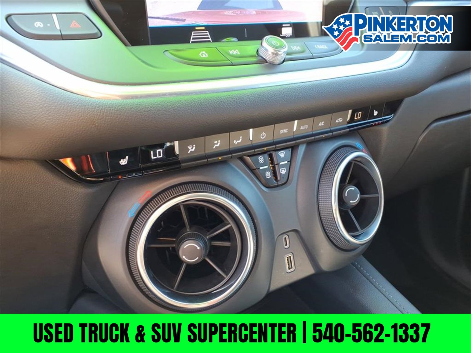 Used 2020 Chevrolet Blazer LT image 24