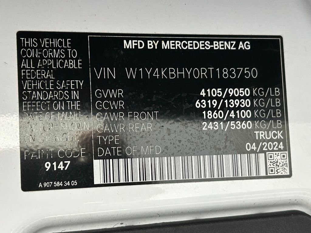 Used 2024 Mercedes-Benz Sprinter 2500 image 37