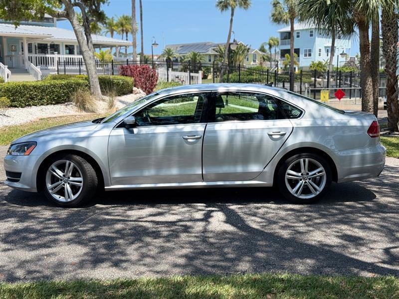 Used 2014 Volkswagen Passat 2.5 SE FWD image 2