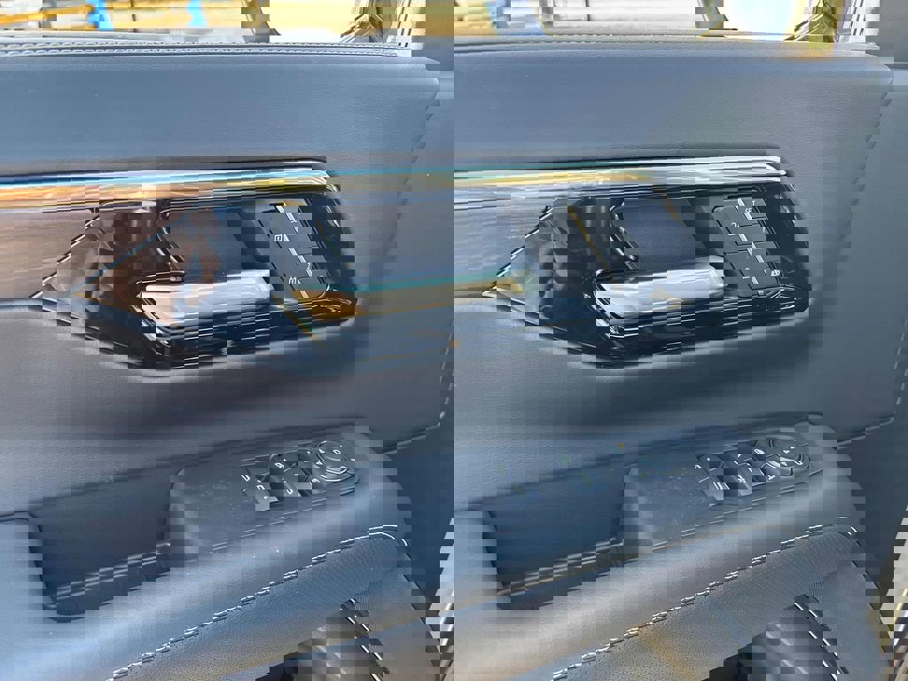 New 2026 Chevrolet Tahoe Premier image 10