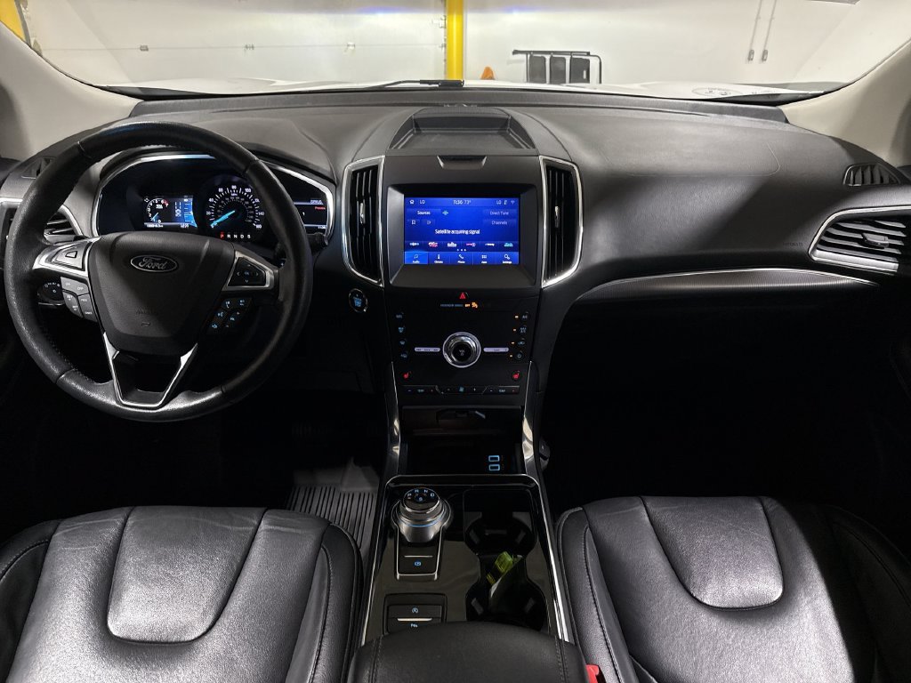 Used 2020 Ford Edge Titanium w/ Class II Trailer Tow Package AWD/4WD image 10