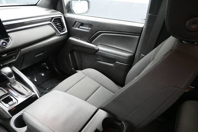 Used 2024 GMC Canyon Elevation w/ Convenience Package RWD image 11