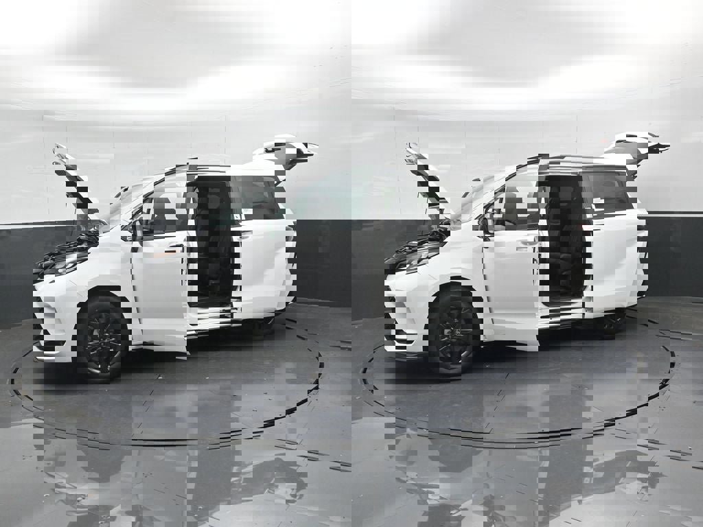 New 2025 Toyota Sienna XSE w/ XSE Premium Package image 47