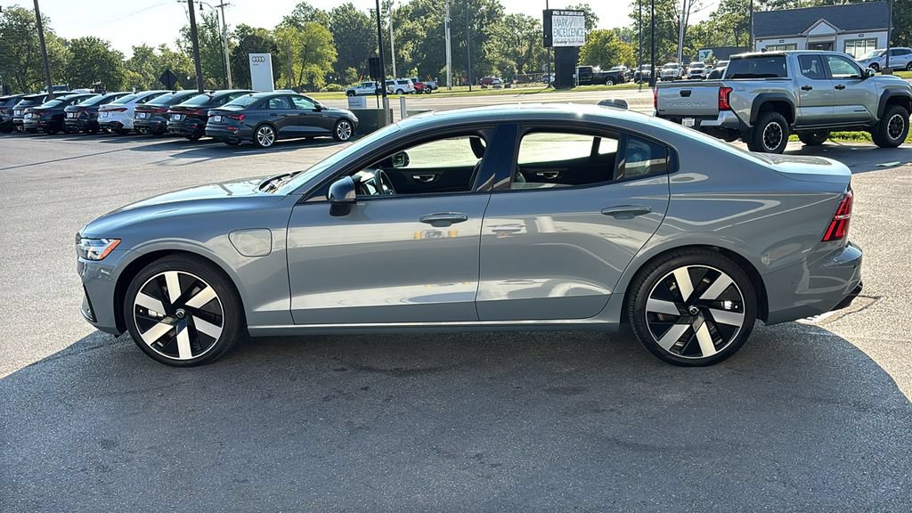 Certified 2024 Volvo S60 T8 Plus w/ Climate Package AWD/4WD image 3