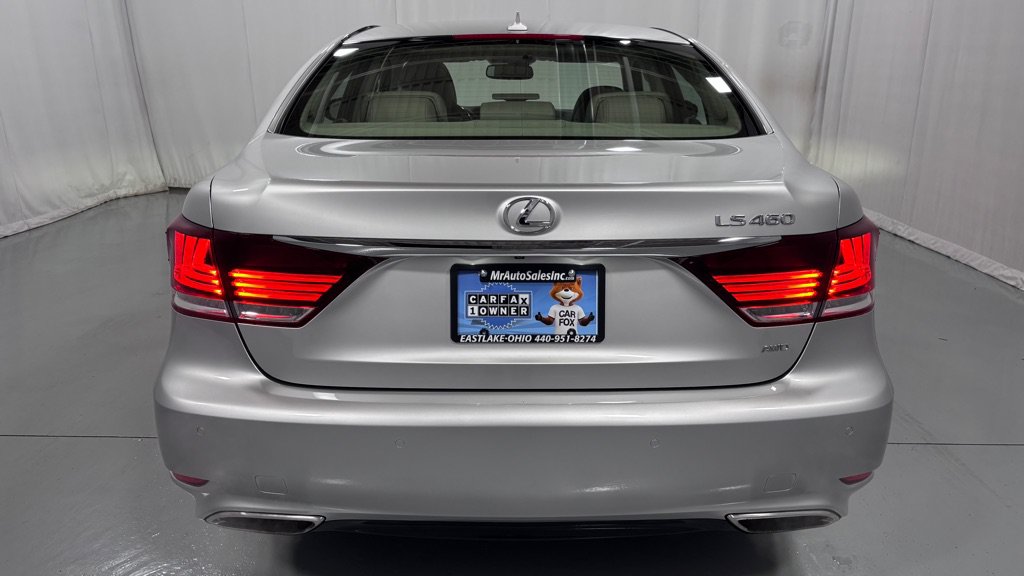 Used 2013 Lexus LS 460 AWD w/ Ultra Luxury Pkg image 6