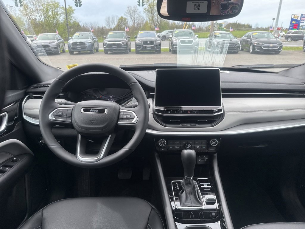 New 2026 Jeep Compass Limited AWD/4WD image 24