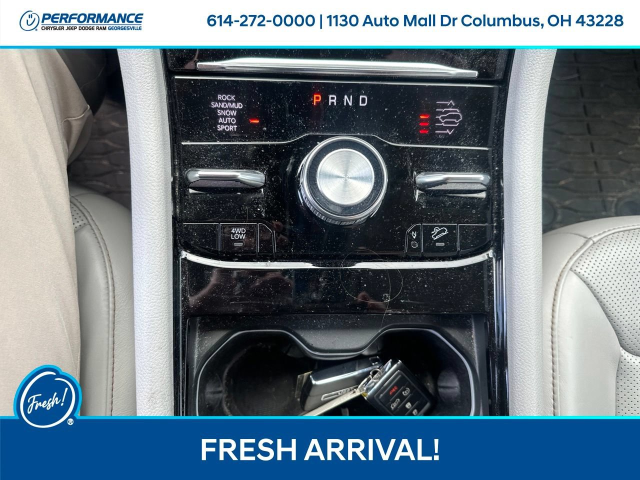 Used 2023 Jeep Grand Cherokee Overland AWD/4WD image 21
