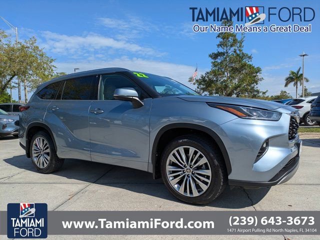 Used 2022 Toyota Highlander Platinum image 1