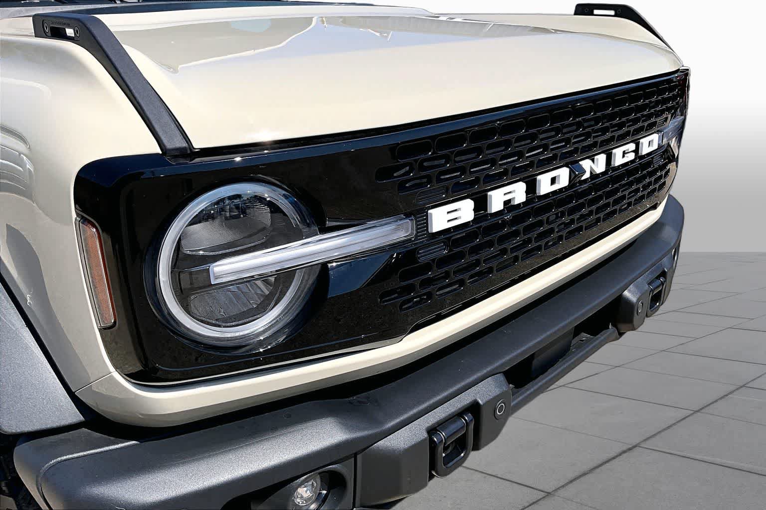Used 2025 Ford Bronco Badlands AWD/4WD image 30