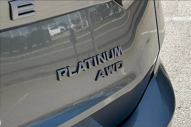 New 2026 Nissan Rogue Platinum w/ Platinum Premium Package image 8