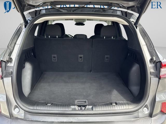 Certified 2023 Ford Escape Active w/ Cold Weather Package FWD image 17