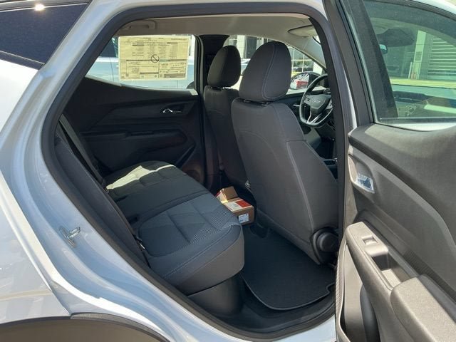 New 2027 Chevrolet Bolt LT FWD image 14