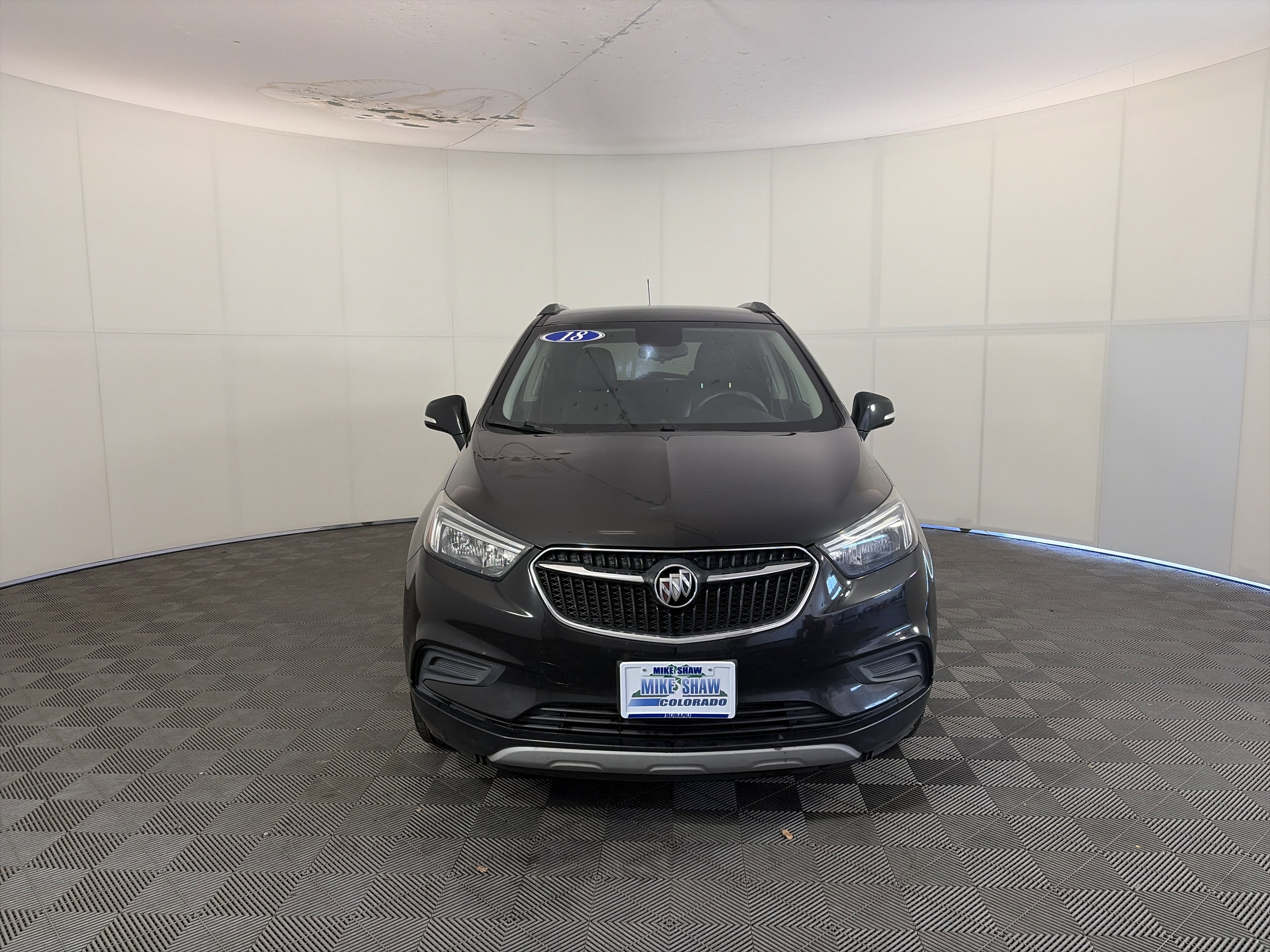 Used 2018 Buick Encore Preferred image 2